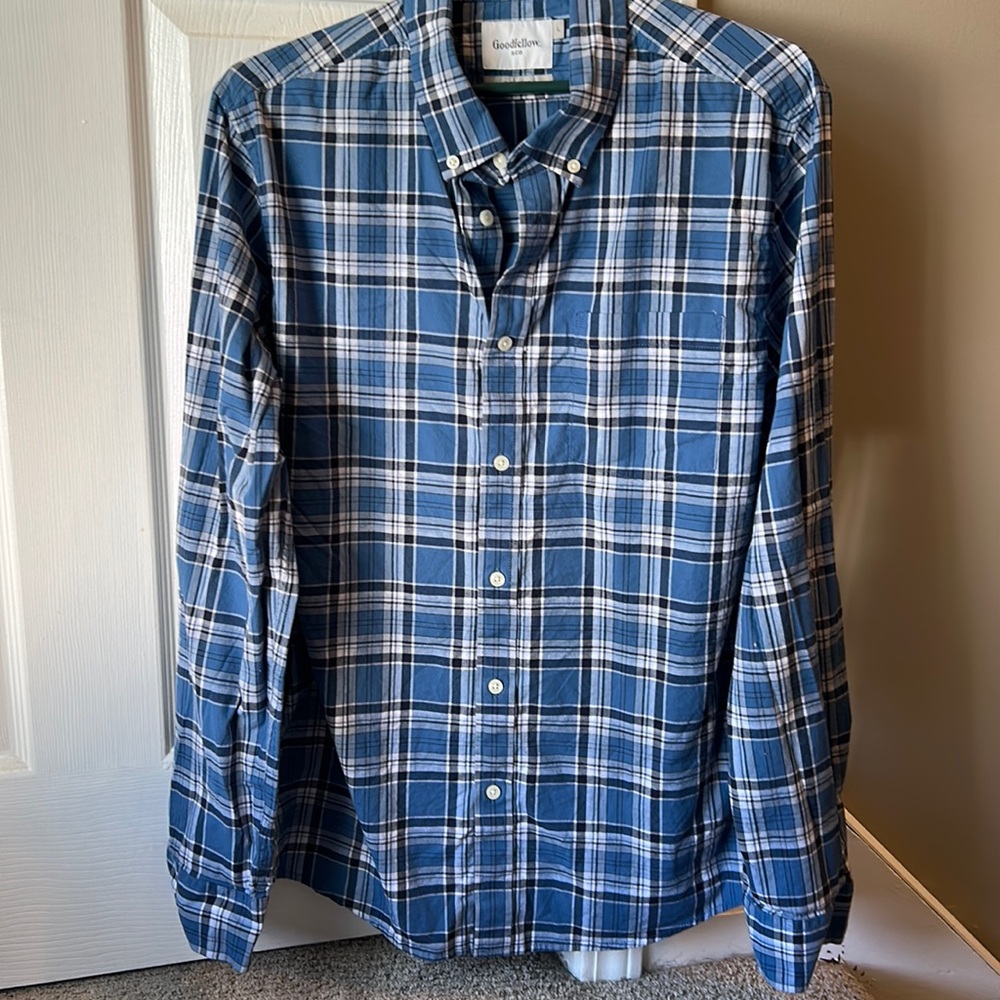 Men’s plaid dress shirt